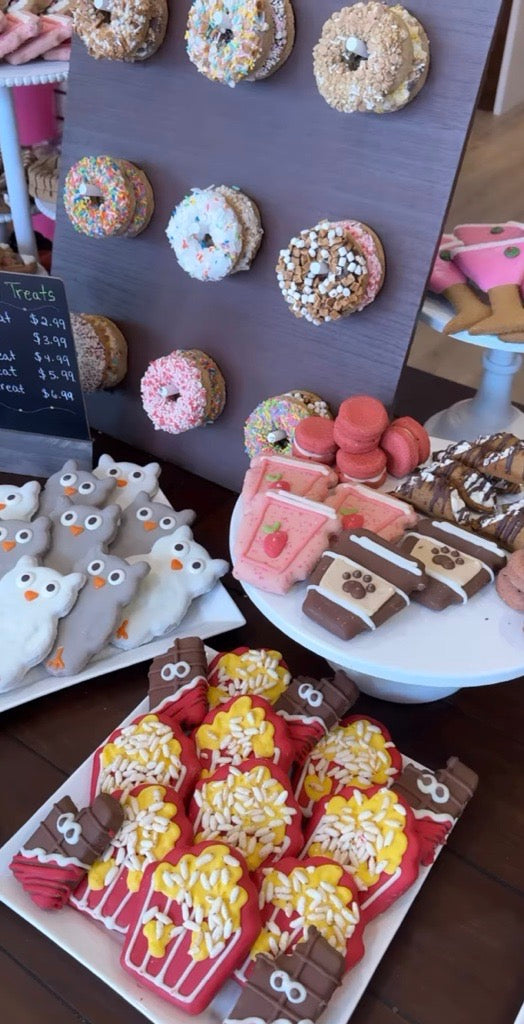From Grooming to Gourmet Treats: Explore Woof Gang Bakery & Grooming at Marina Hills!